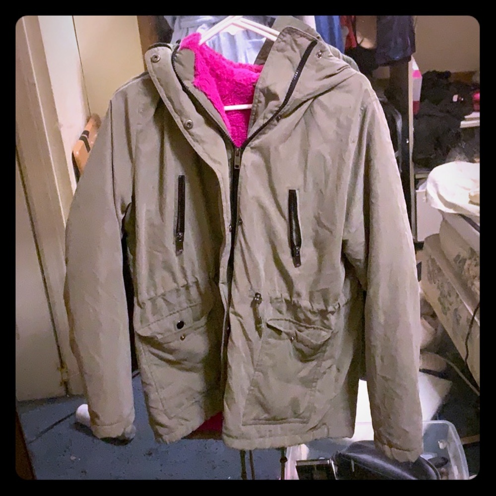Spring/fall jacket. Size med. green w pink fur